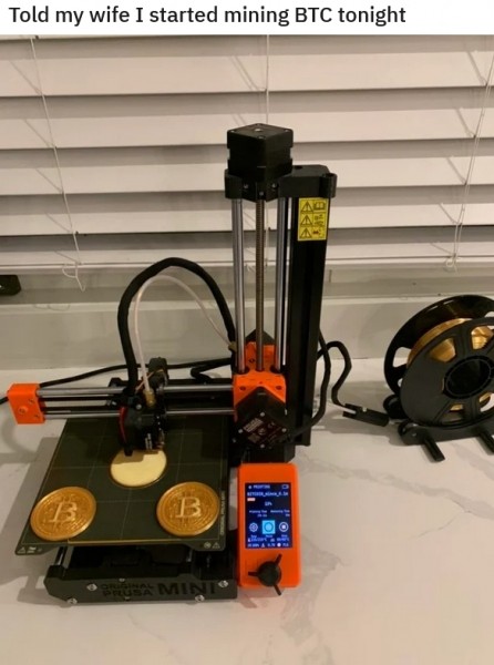 Greener March, Surrendered Tanks, Hiked Rates and 20 Crypto Jokes